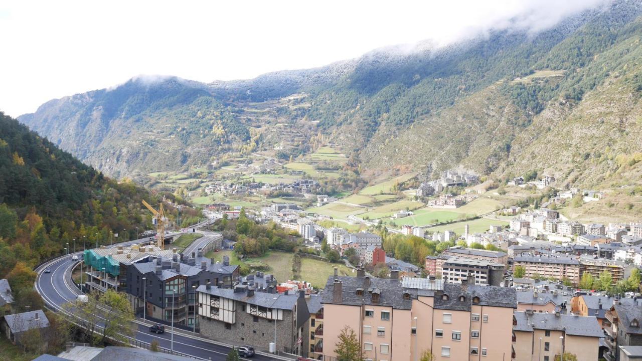 Vitivola Siscaro * Encamp